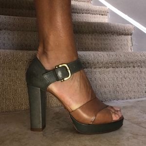 alberto fermani sandals